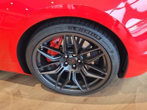 Used 2024 Chevrolet Corvette Z06 image 8