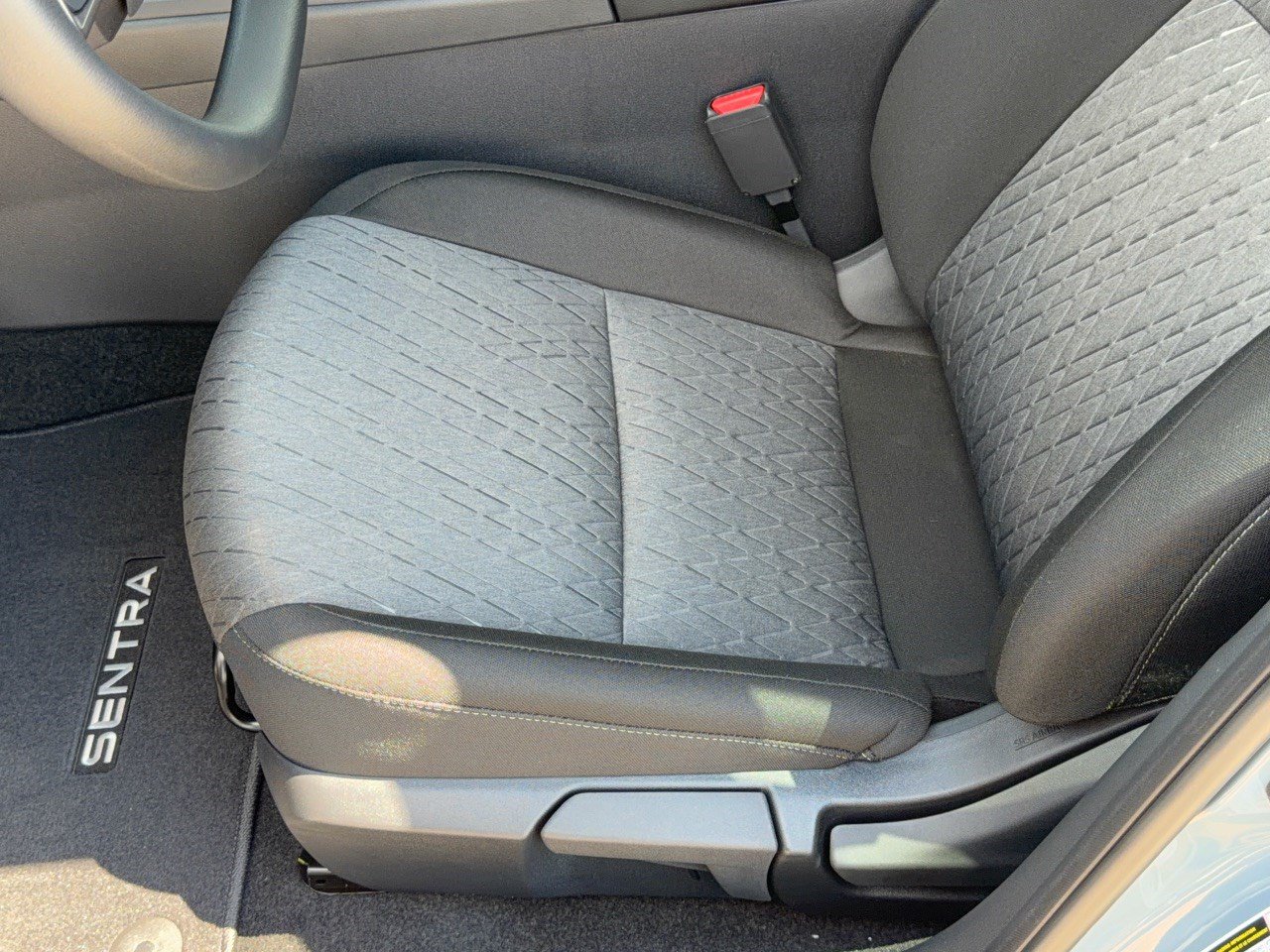 New 2027 Nissan Sentra SV FWD image 16