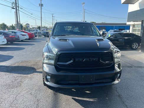 Used 2018 RAM 1500 Sport w/ Sport Premium Group image 10