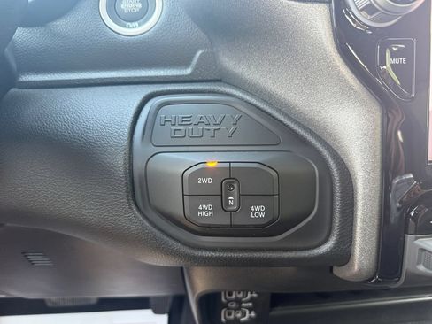 New 2026 RAM 3500 Tradesman AWD/4WD image 28