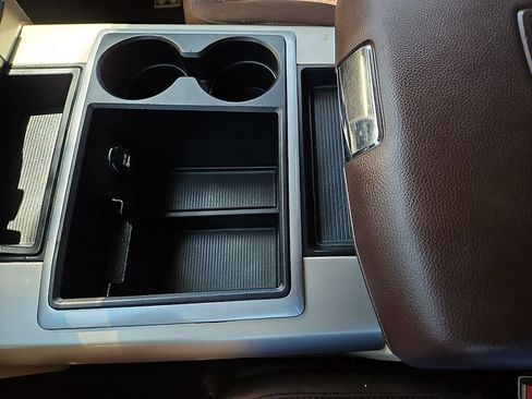 Used 2015 RAM 1500 Lone Star RWD image 25