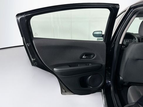 Used 2019 Honda HR-V LX image 24