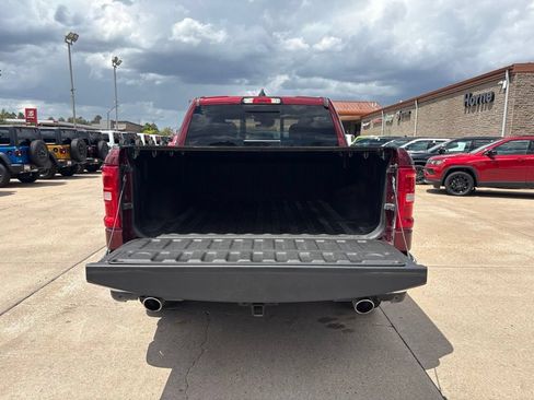 Used 2025 RAM 1500 Big Horn AWD/4WD image 9
