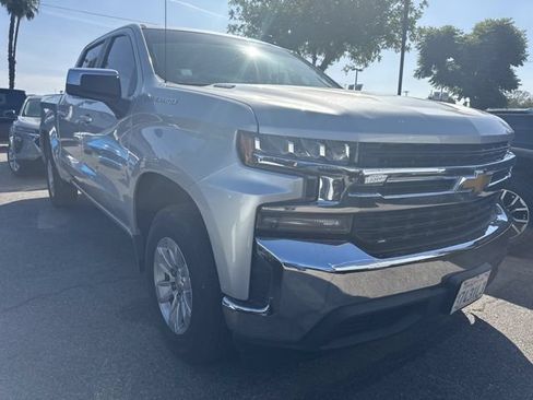 Certified 2022 Chevrolet Silverado 1500 LT RWD image 2