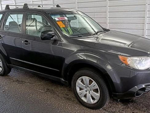 Used 2010 Subaru Forester 2.5X AWD/4WD image 13