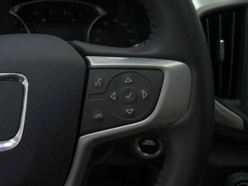Used 2020 GMC Terrain SLE FWD image 22