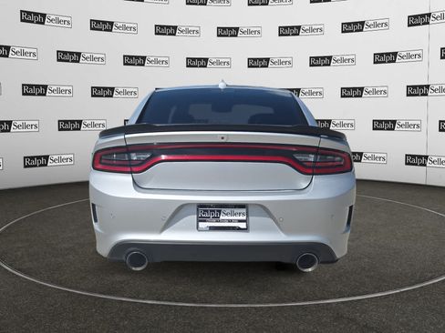 Used 2022 Dodge Charger GT w/ Plus Group RWD image 5