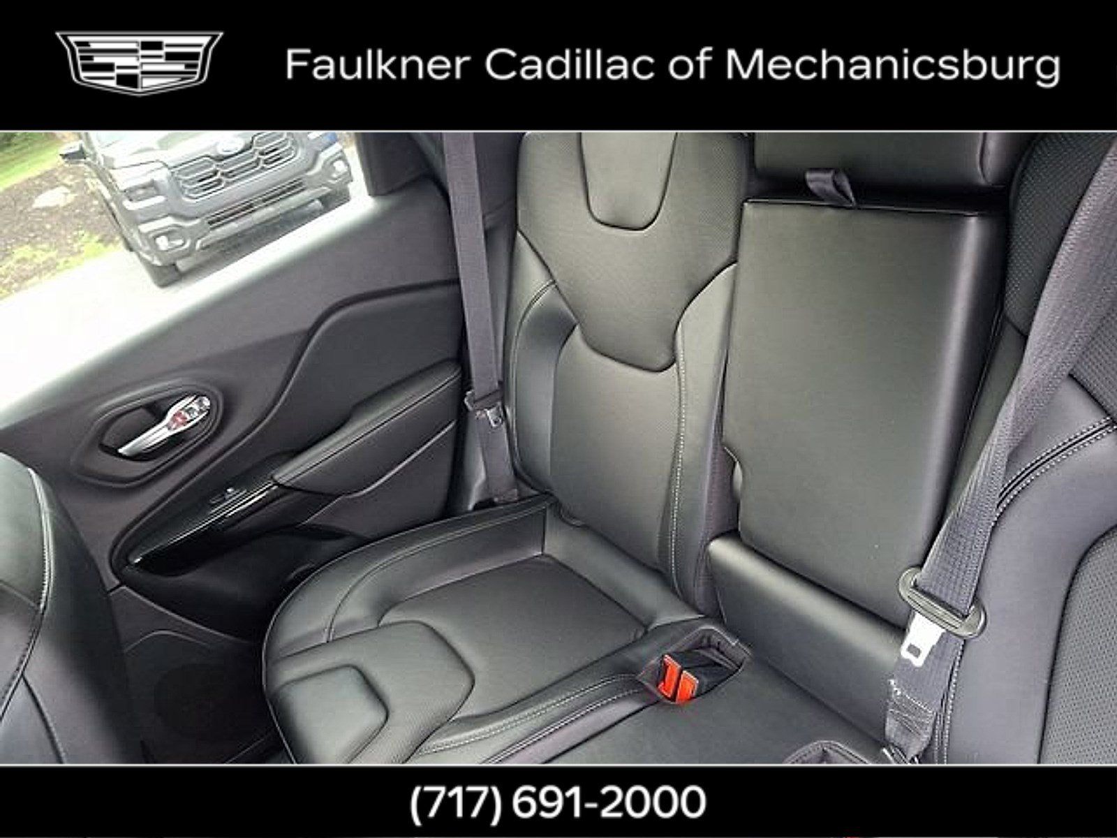Used 2023 Jeep Cherokee Altitude Lux AWD/4WD image 17