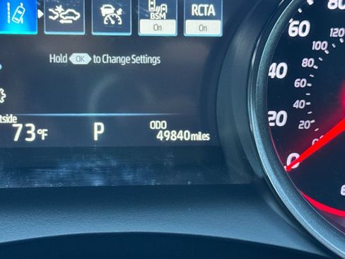 Used 2022 Toyota Camry XSE FWD image 28