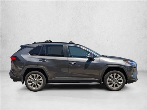 Used 2023 Toyota RAV4 XLE Premium AWD/4WD image 4