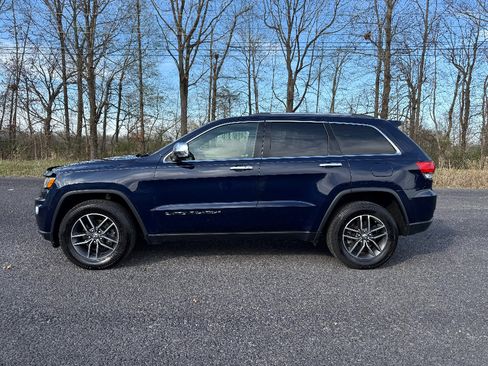 Used 2017 Jeep Grand Cherokee Limited image 5