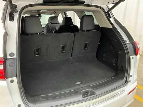 Used 2021 Buick Enclave Avenir w/ Avenir Technology Package image 25