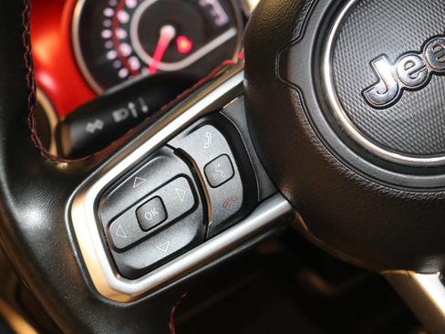 Used 2019 Jeep Wrangler Rubicon image 32