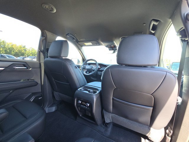Used 2026 GMC Acadia Elevation w/ Super Cruise Package FWD image 17