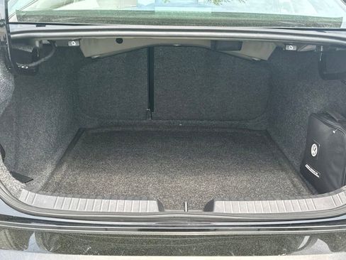 Used 2019 Volkswagen Jetta SE FWD image 28