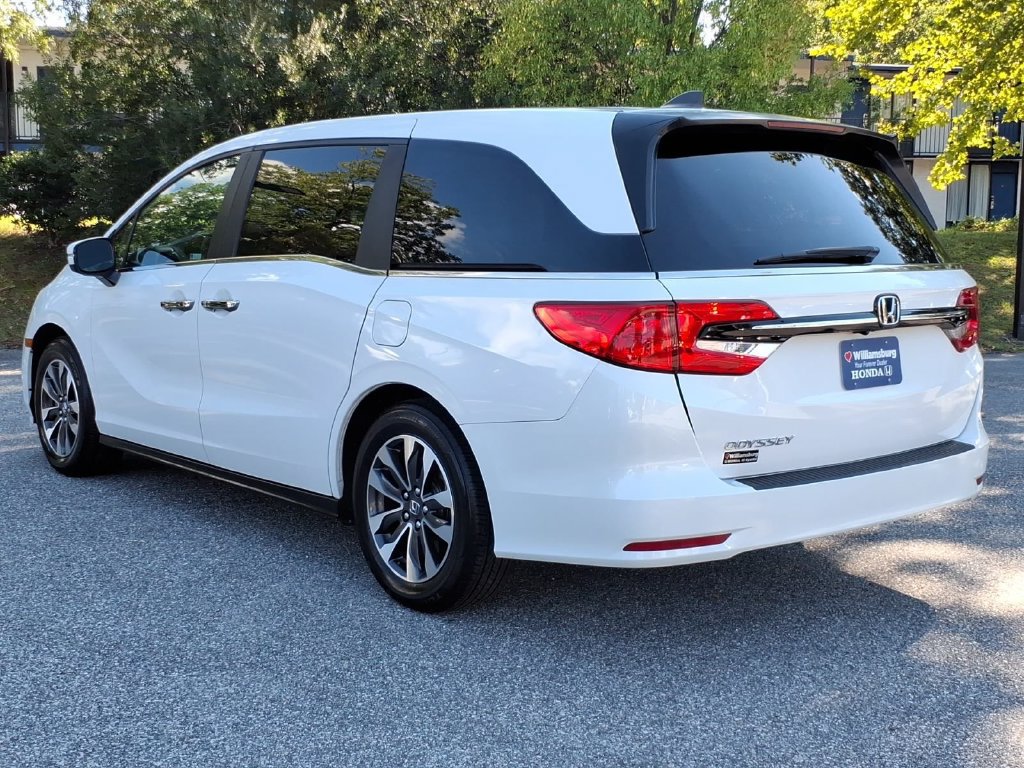 Used 2024 Honda Odyssey EX-L image 7