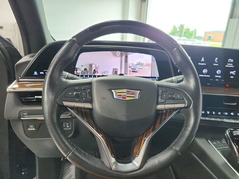 Used 2023 Cadillac Escalade ESV Premium Luxury RWD image 24