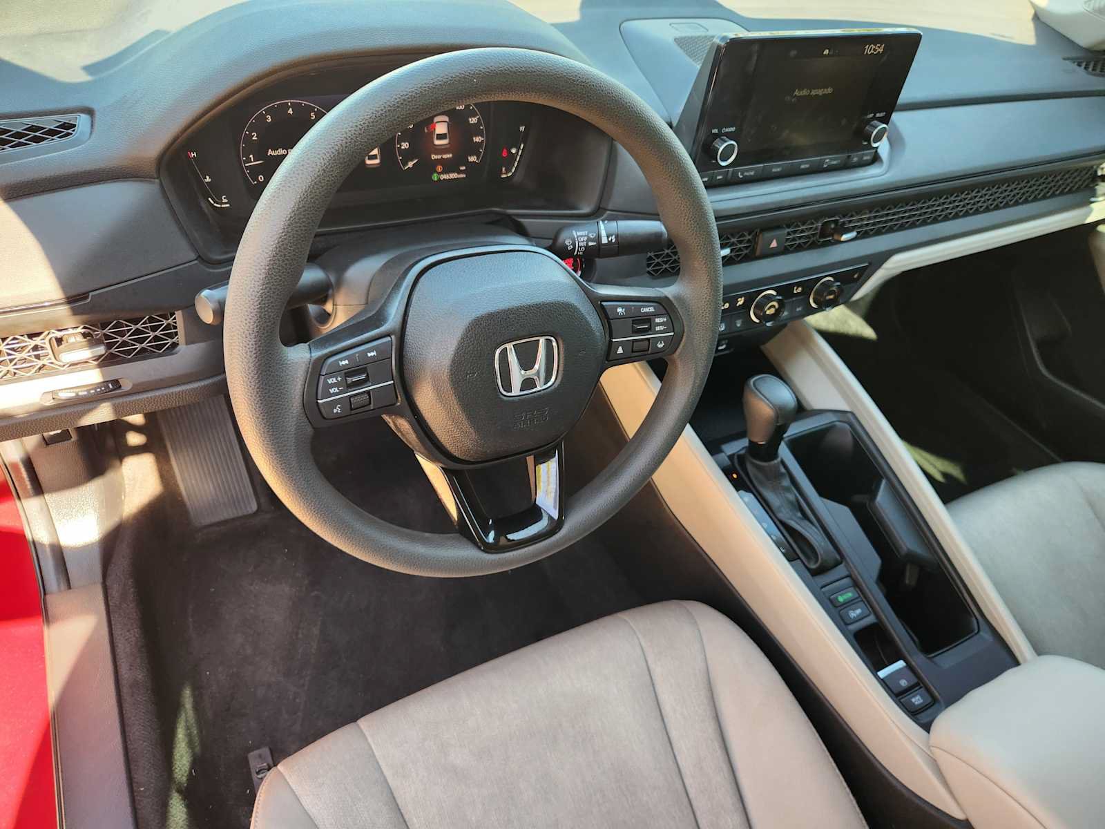 Used 2024 Honda Accord EX image 2
