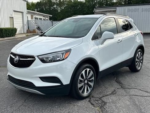 Certified 2021 Buick Encore Preferred w/ Safety Package FWD image 5
