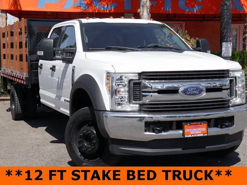 Used 2018 Ford F550 4x4 Crew Cab Super Duty image 2