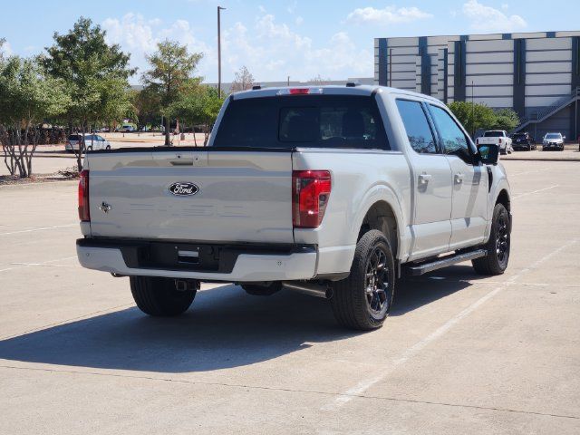 Used 2026 Ford F150 XLT w/ Equipment Group 302A MID RWD image 5