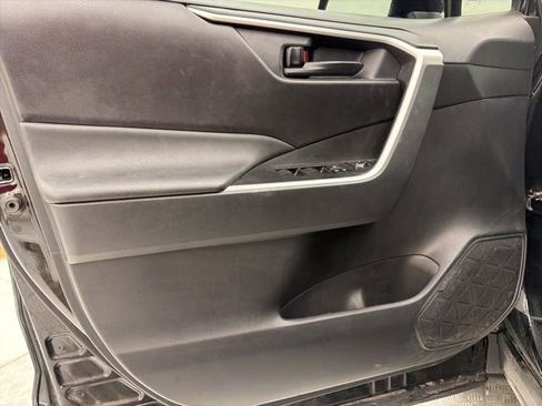 Used 2024 Toyota RAV4 LE FWD image 11