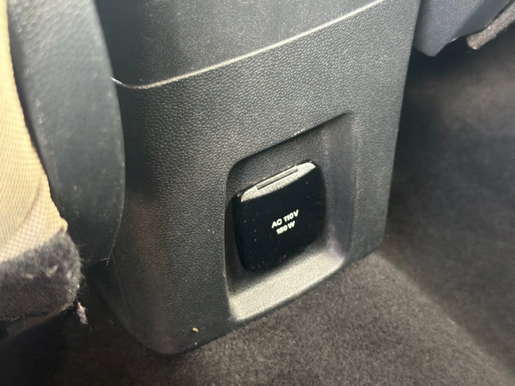 Used 2021 Ford EcoSport SE w/ SE Convenience Package FWD image 14