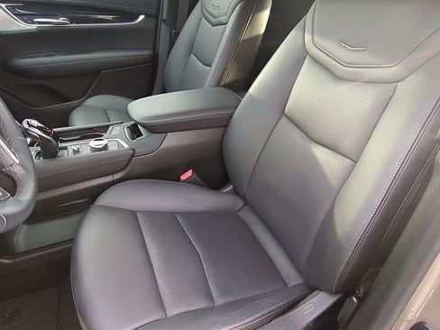 Certified 2023 Cadillac XT5 Premium Luxury image 15