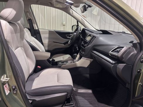 Used 2019 Subaru Forester Premium w/ Popular Package #1 image 27