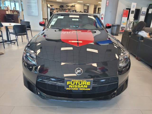 New 2027 Nissan Z Performance RWD image 2