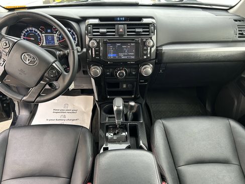 Used 2017 Toyota 4Runner TRD Off-Road Premium image 19