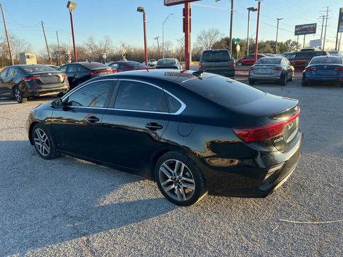 Used 2020 Kia Forte EX image 7
