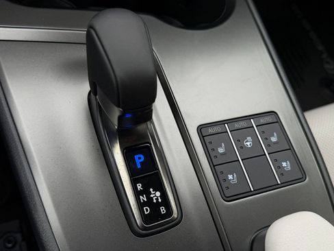 New 2026 Lexus UX 300h AWD image 16