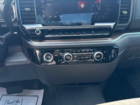 Used 2024 GMC Sierra 1500 Elevation AWD/4WD image 23