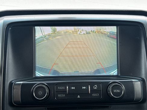 Used 2018 Chevrolet Silverado 2500 LT image 19