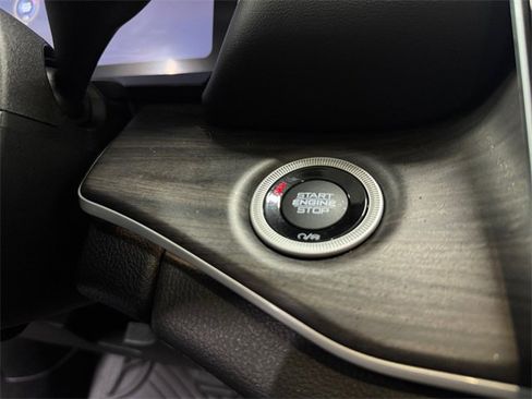 Used 2023 Jeep Grand Cherokee Limited w/ MOPAR Finishing Package image 20