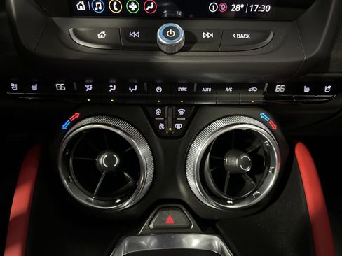 Used 2021 Chevrolet Camaro ZL1 image 20