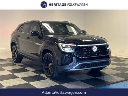Certified 2024 Volkswagen Atlas Cross Sport SE w/ Panoramic Sunroof Package
