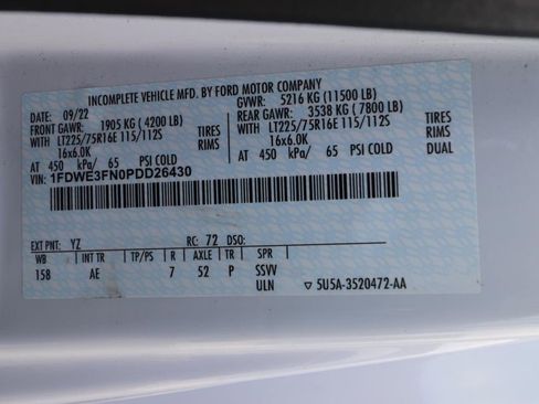 Used 2023 Ford E-350 and Econoline 350 Super Duty w/ Power Windows & Locks Group image 18