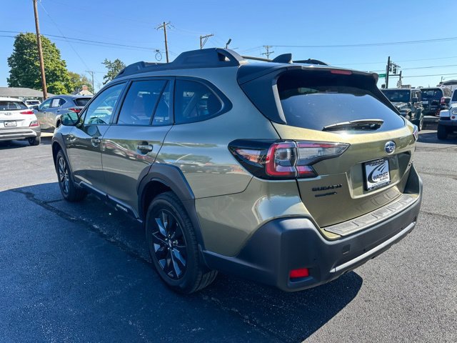 Used 2023 Subaru Outback Onyx Edition AWD/4WD image 6