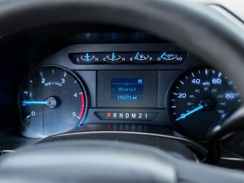 Used 2019 Ford F350 XL w/ Power Equipment Group image 19