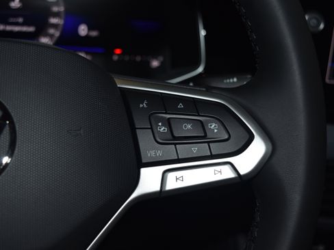 New 2026 Volkswagen Jetta SE image 8