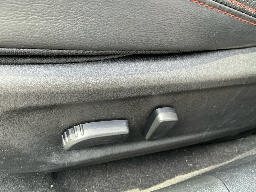 Used 2024 Nissan Altima 2.5 SR FWD image 25