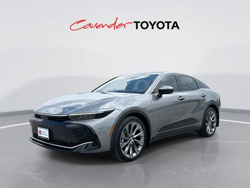 Certified 2023 Toyota Crown w/ Advanced Technology Package AWD/4WD image 1