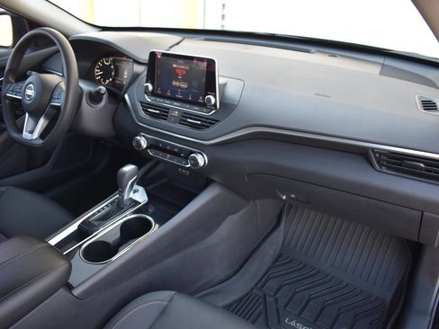 Used 2021 Nissan Altima 2.5 SV image 55