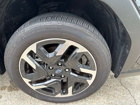 Certified 2025 Subaru Forester Premium AWD/4WD image 24