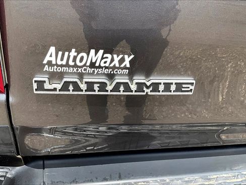 Used 2019 RAM 1500 Laramie AWD/4WD image 25