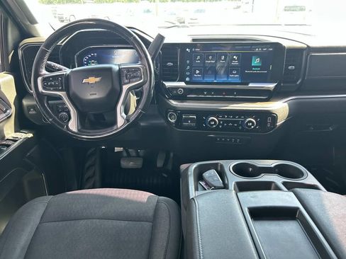 Used 2024 Chevrolet Silverado 2500 LT w/ Convenience Package AWD/4WD image 22