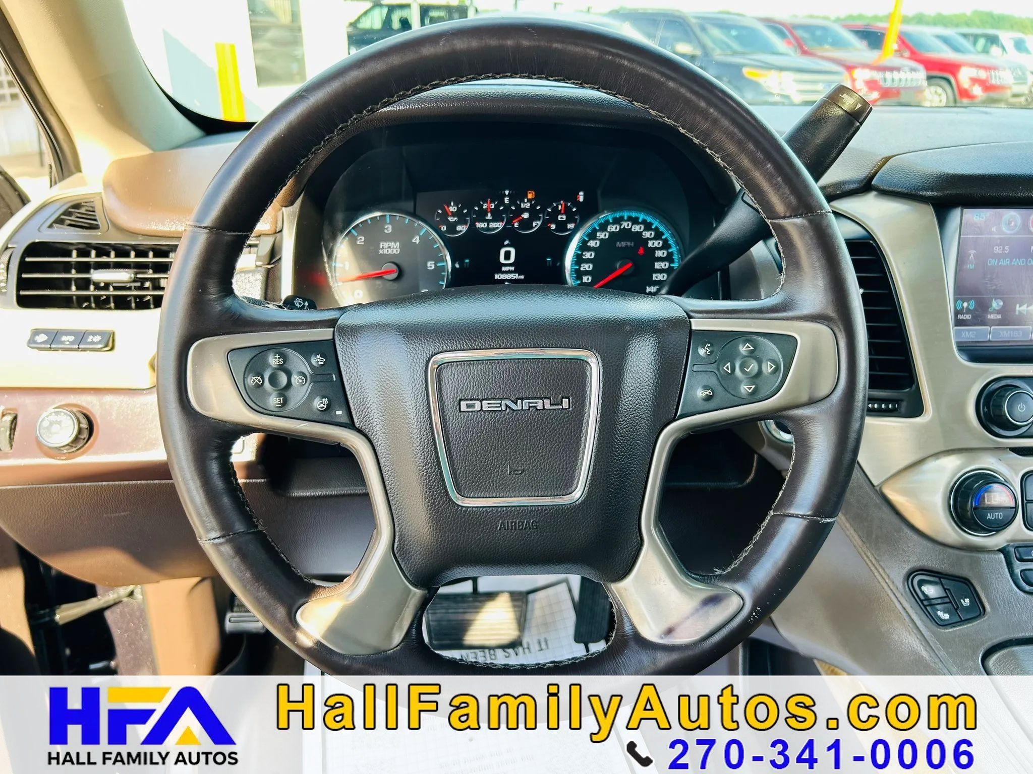 Used 2017 GMC Yukon Denali w/ Open Road Package RWD image 31