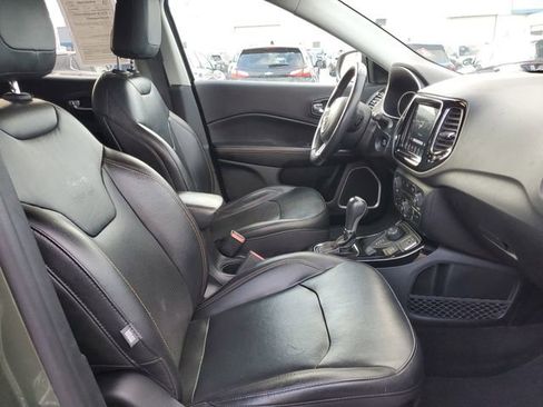 Used 2019 Jeep Compass Limited image 27